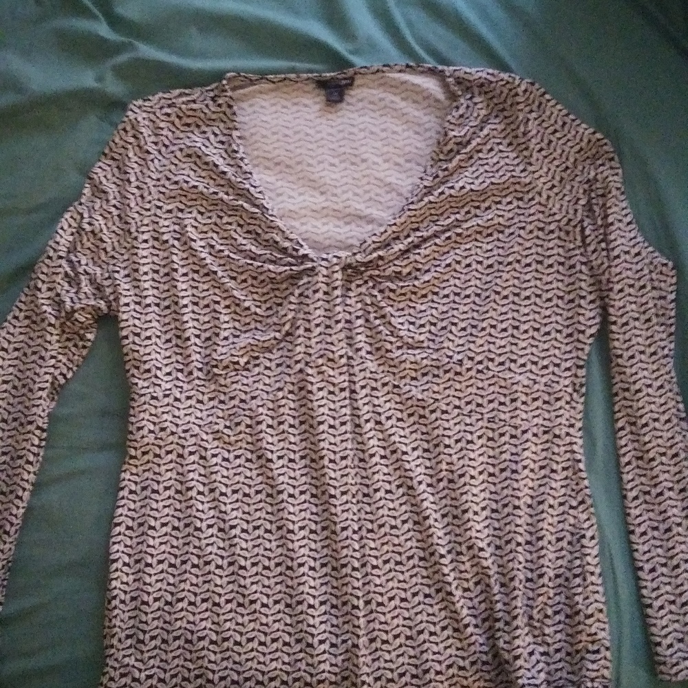 Long sleeve dress shirt